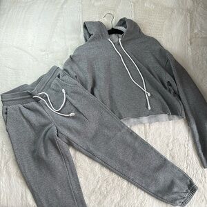 Sweat pant & hoodie
